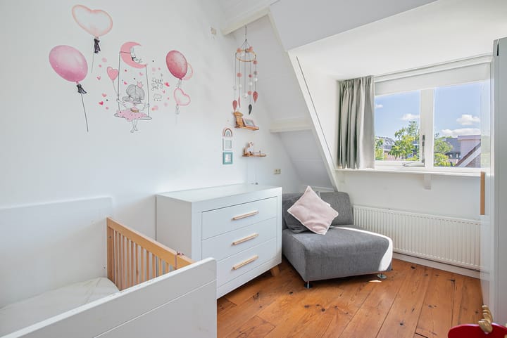 Photo 18 of Leuneweg 9