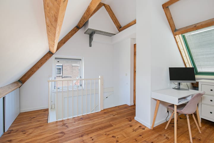 Photo 23 of Leuneweg 9