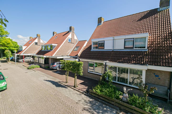 Photo 29 of Leuneweg 9