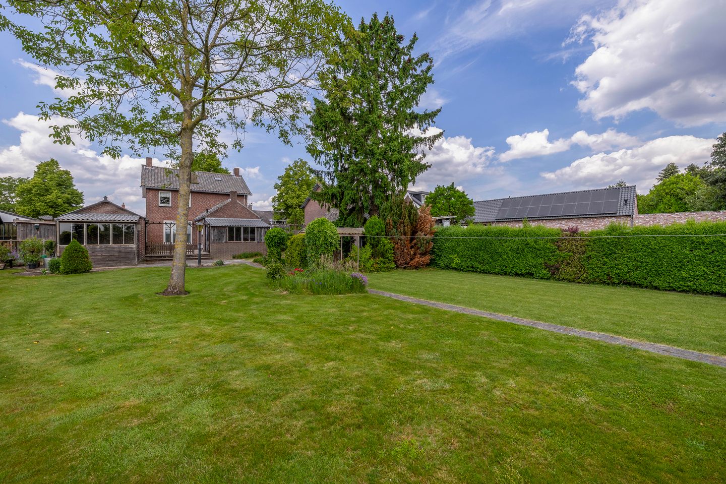 Photo 40 of Vonderpad 11