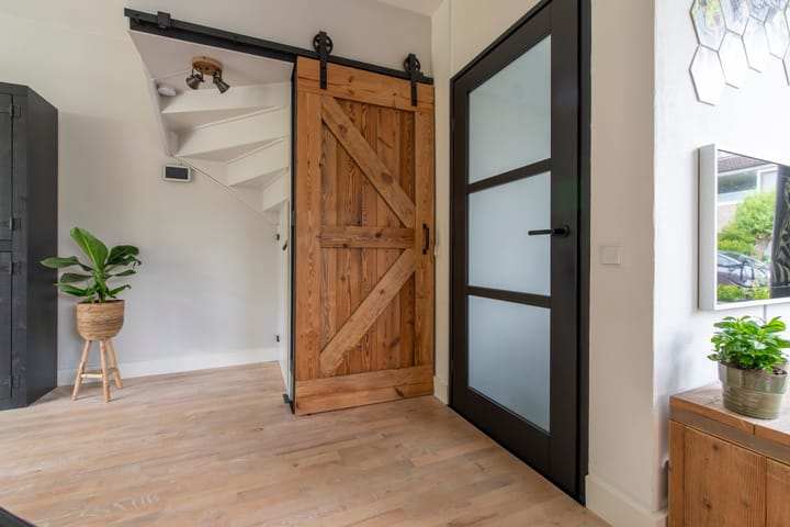 Foto 11 van Dissel 60