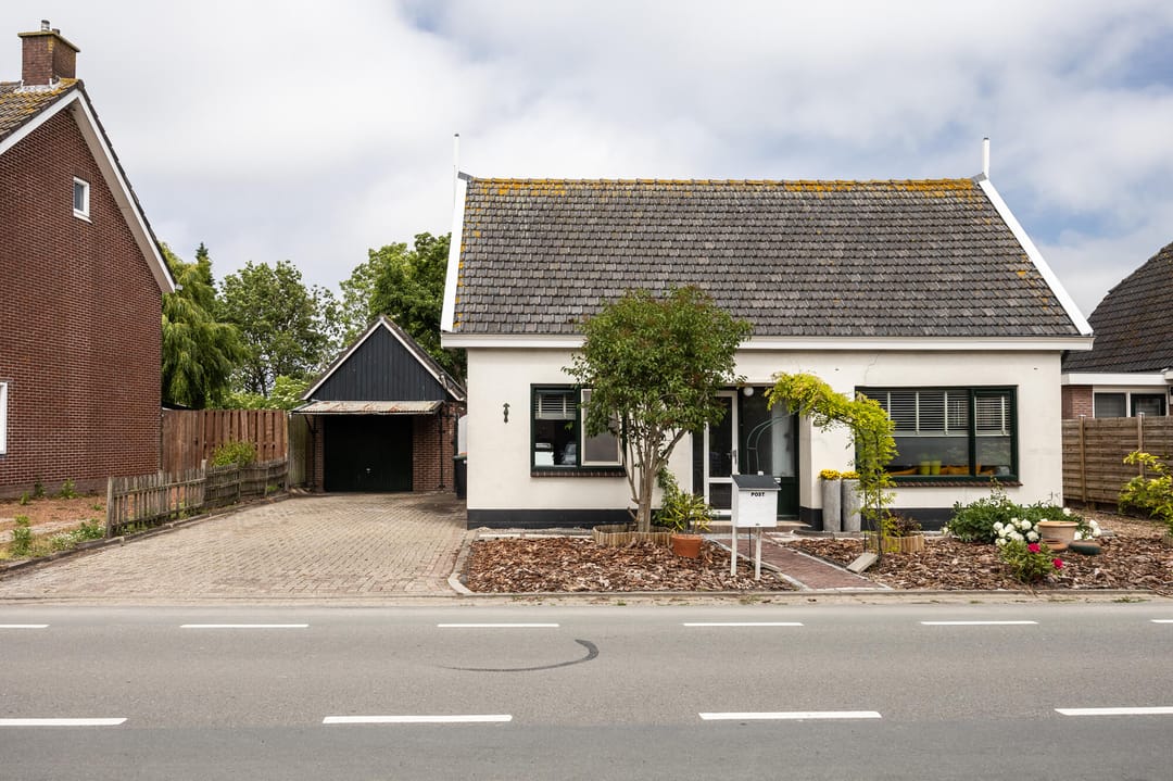 Photo 1 of Noordeinde 7