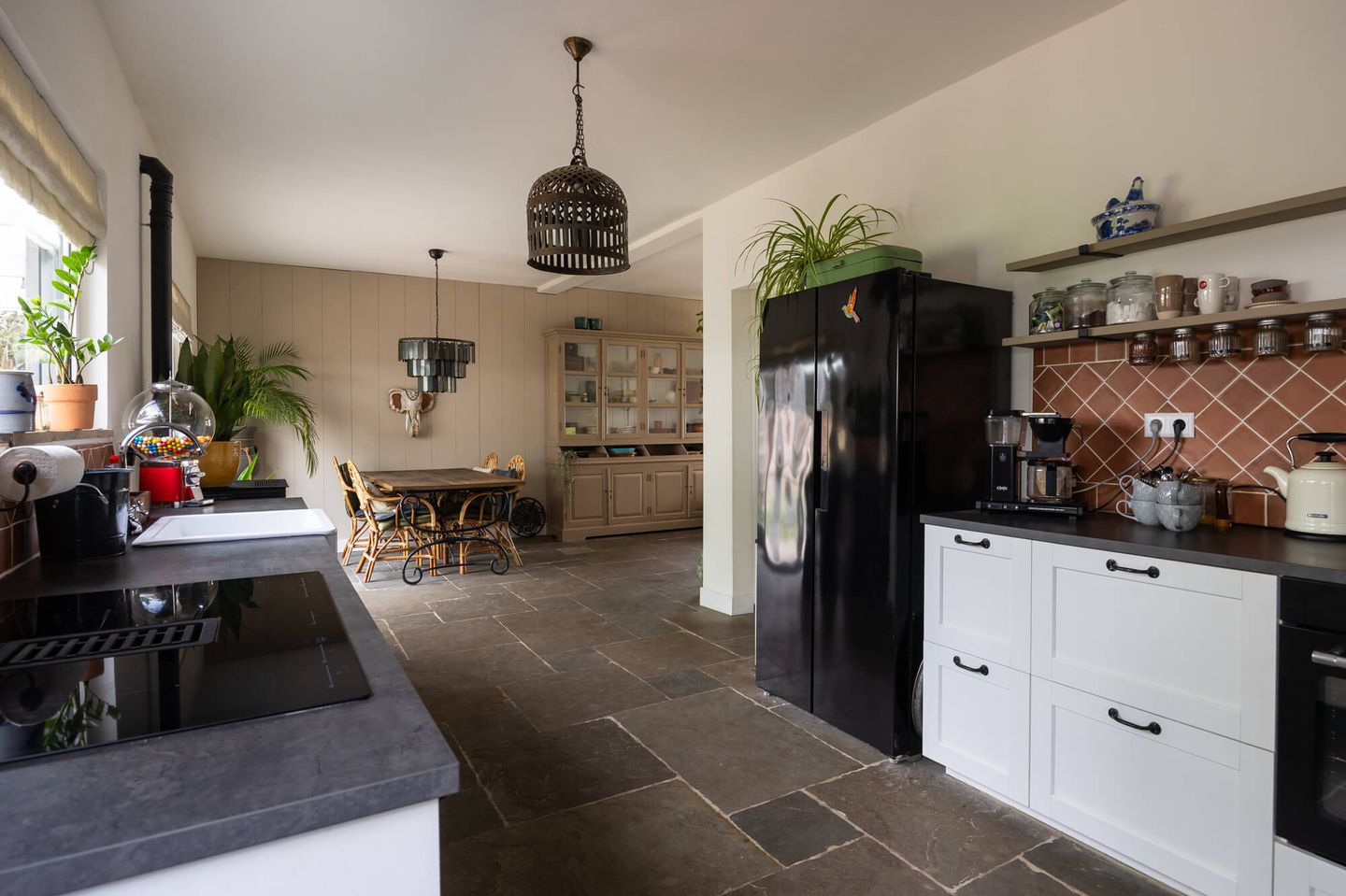 Photo 10 of Noordeinde 7