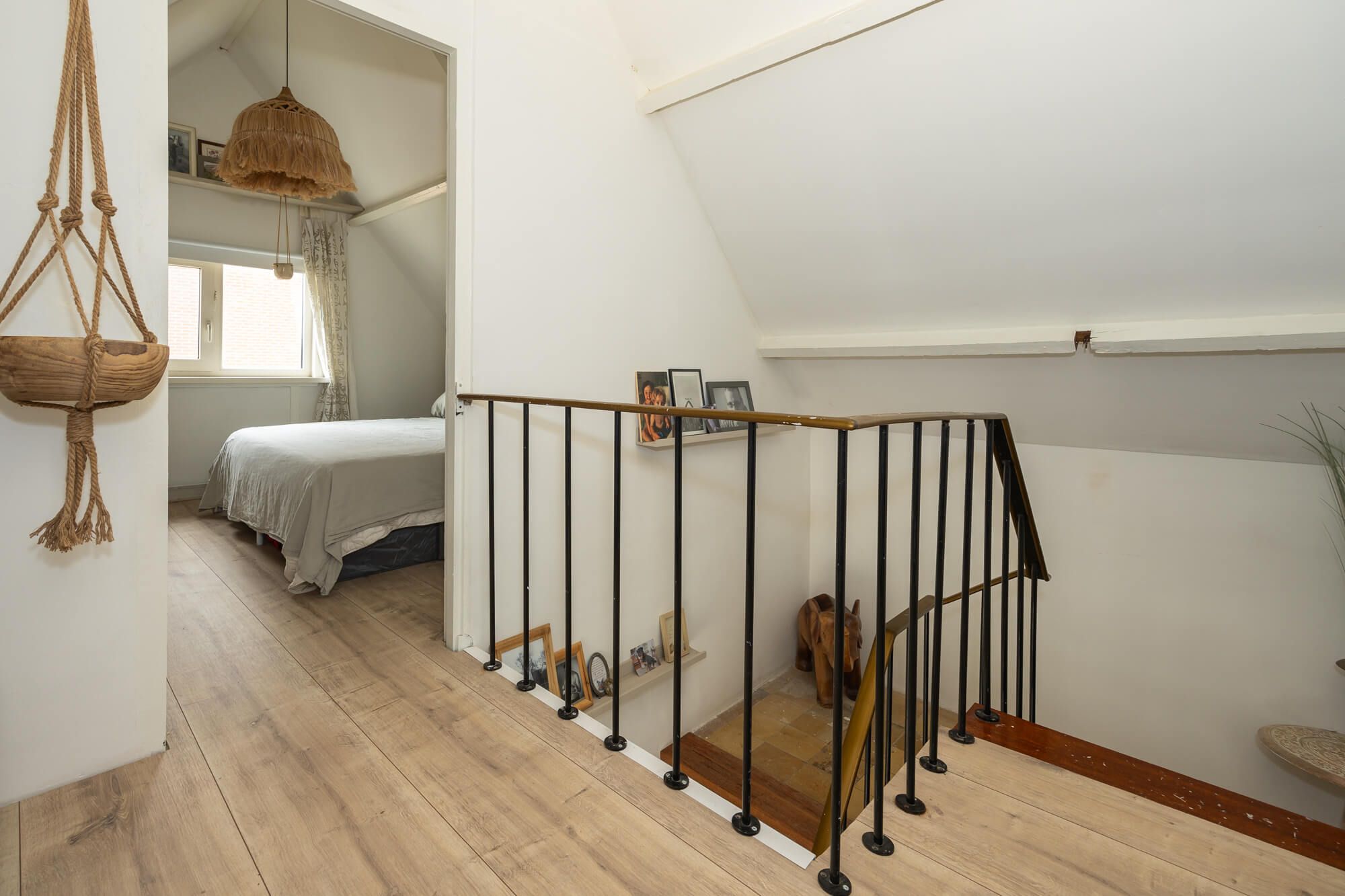 Photo 21 of Noordeinde 7