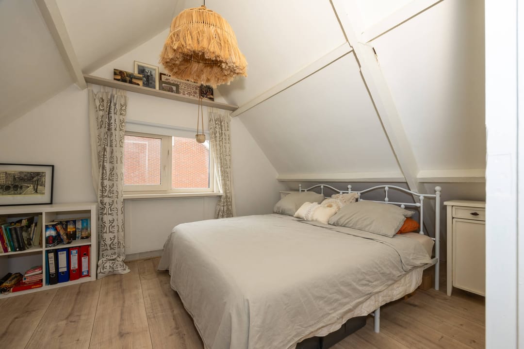 Photo 22 of Noordeinde 7