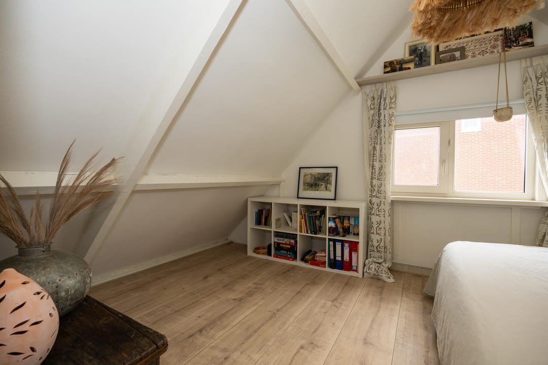 Photo 23 of Noordeinde 7