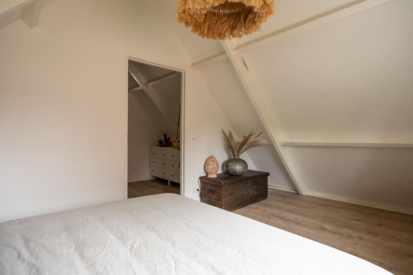 Photo 25 of Noordeinde 7