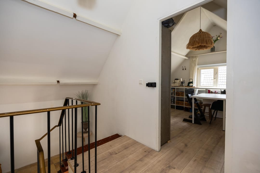 Photo 26 of Noordeinde 7