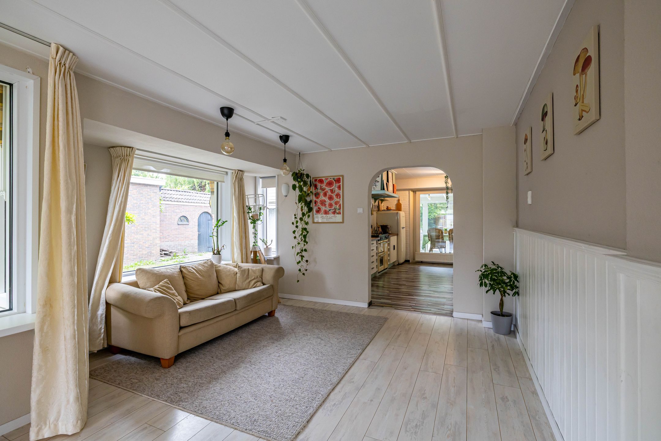 Foto 12 van Burg v Roijenstr Oost 40