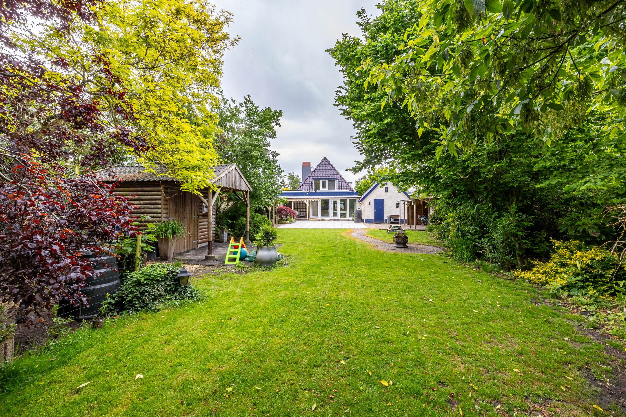 Foto 54 van Burg v Roijenstr Oost 40