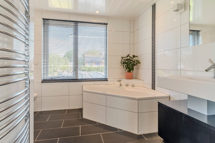 Foto 28 van Langeweg 9