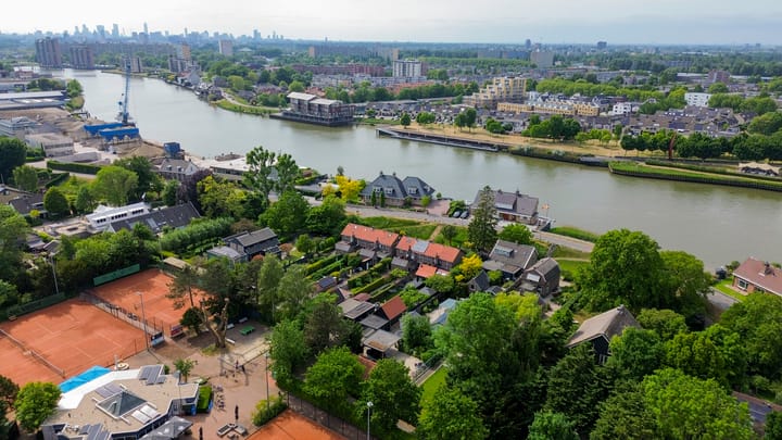 Foto 80 van IJsseldijk 238