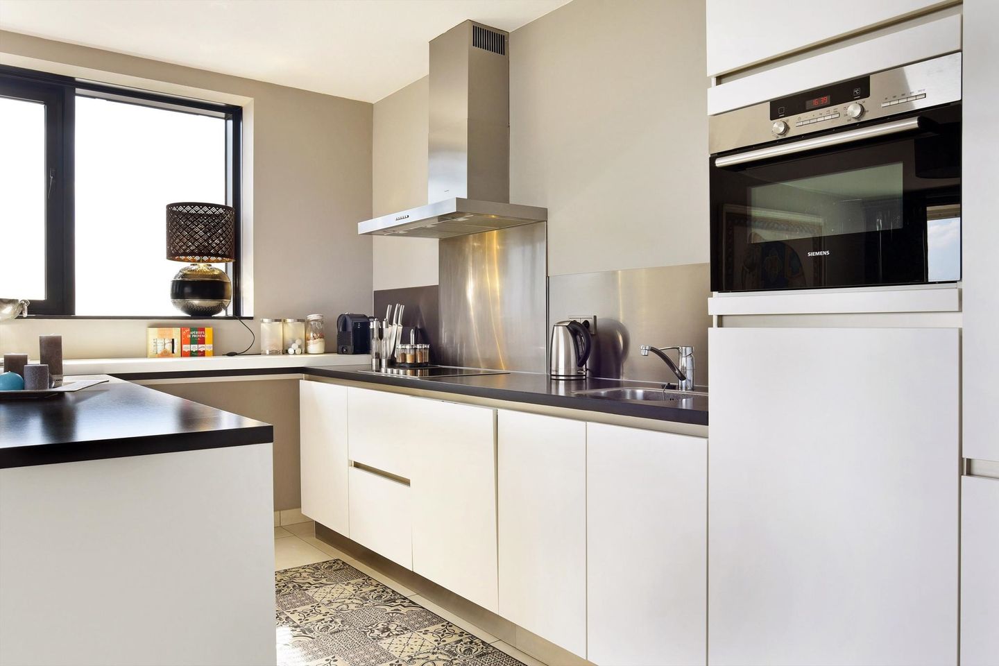 Foto 5 van Bezuidenhoutseweg 65-113