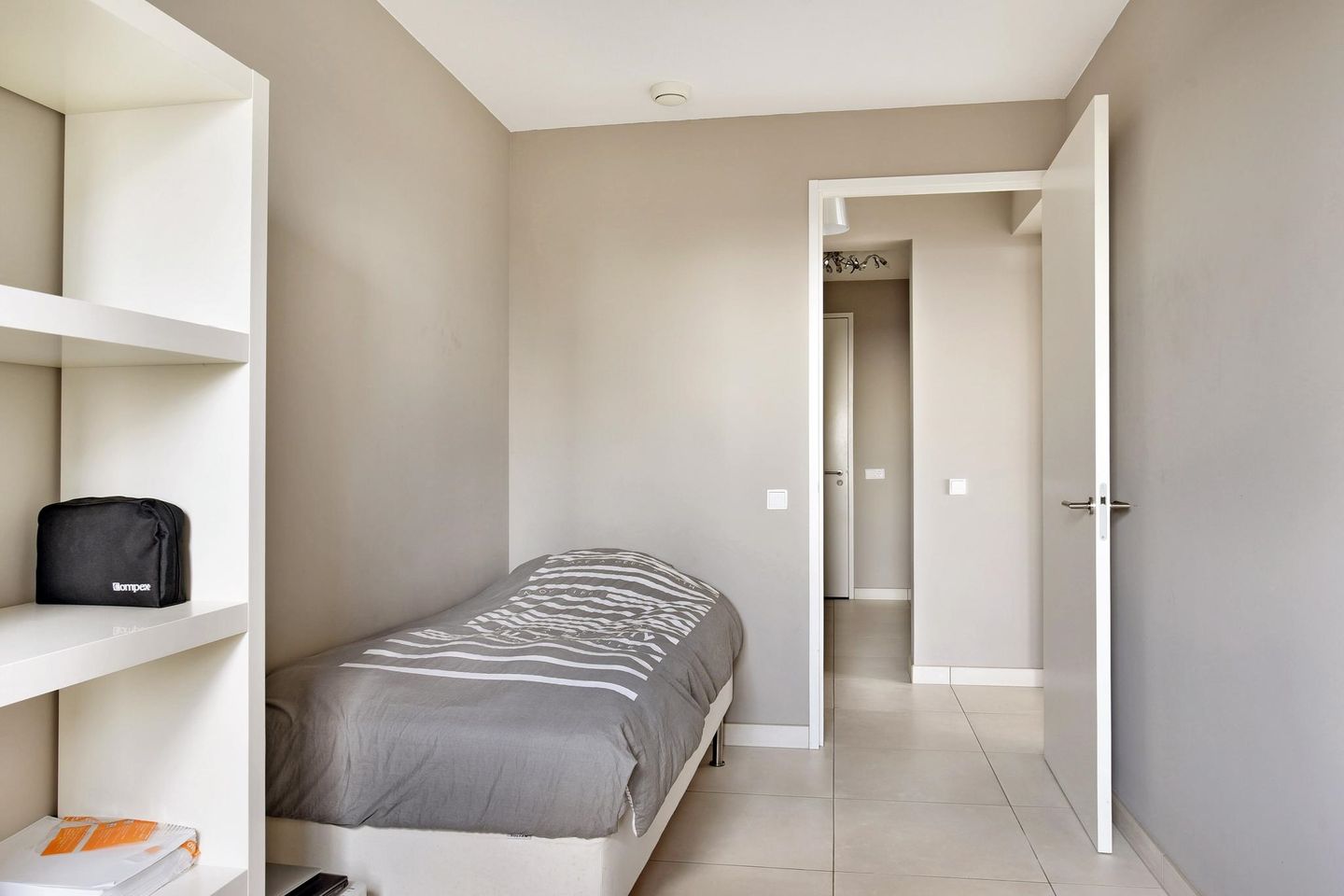 Foto 10 van Bezuidenhoutseweg 65-113