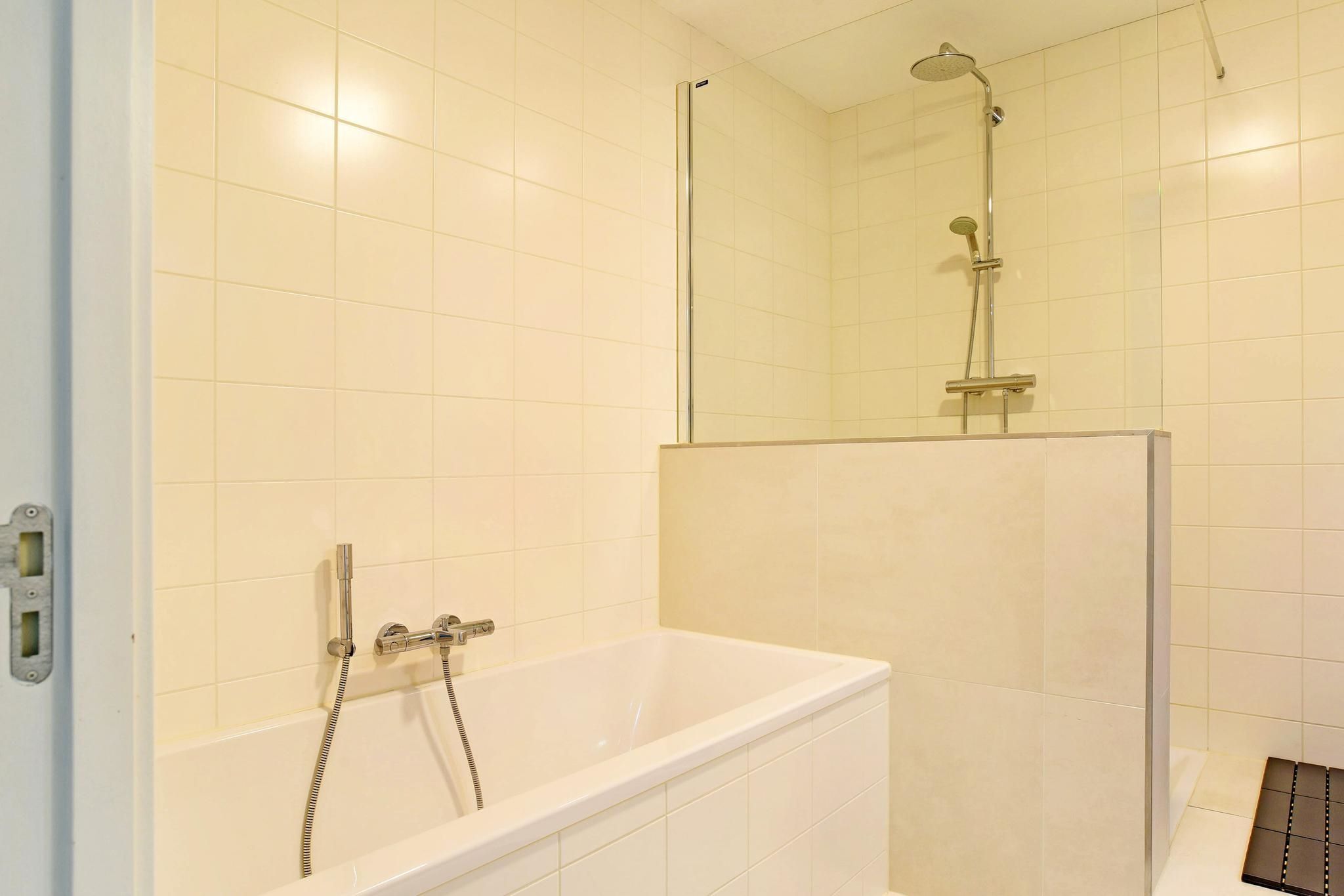 Foto 12 van Bezuidenhoutseweg 65-113