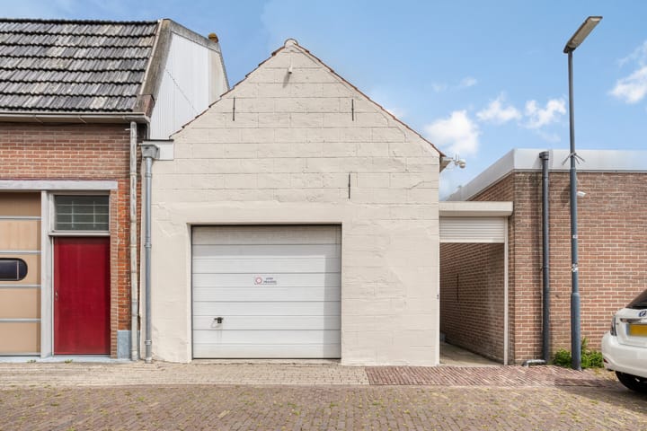 Foto 19 van Heerenstraat 15