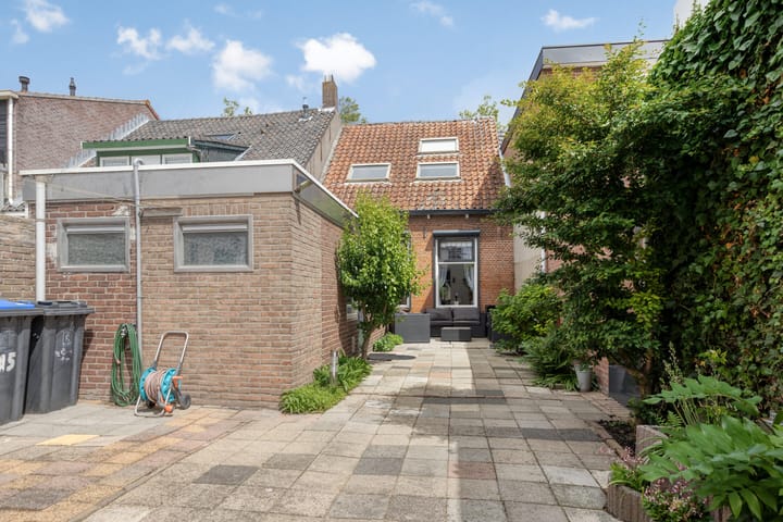 Foto 20 van Heerenstraat 15