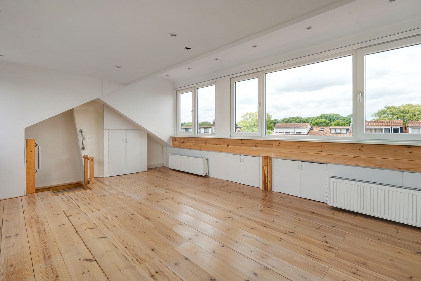 Photo 19 of Cederlaan 34