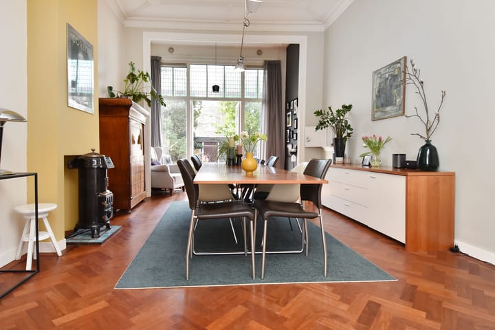 Photo 11 of Laan van Nieuw-Oost-Indië 195