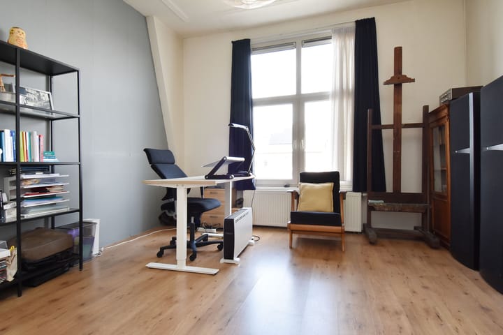 Photo 37 of Laan van Nieuw-Oost-Indië 195