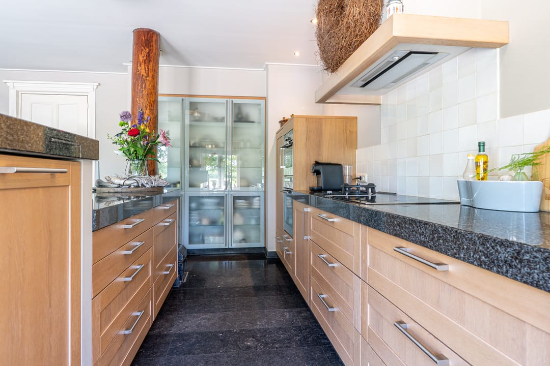 Photo 13 of Foarwei 1