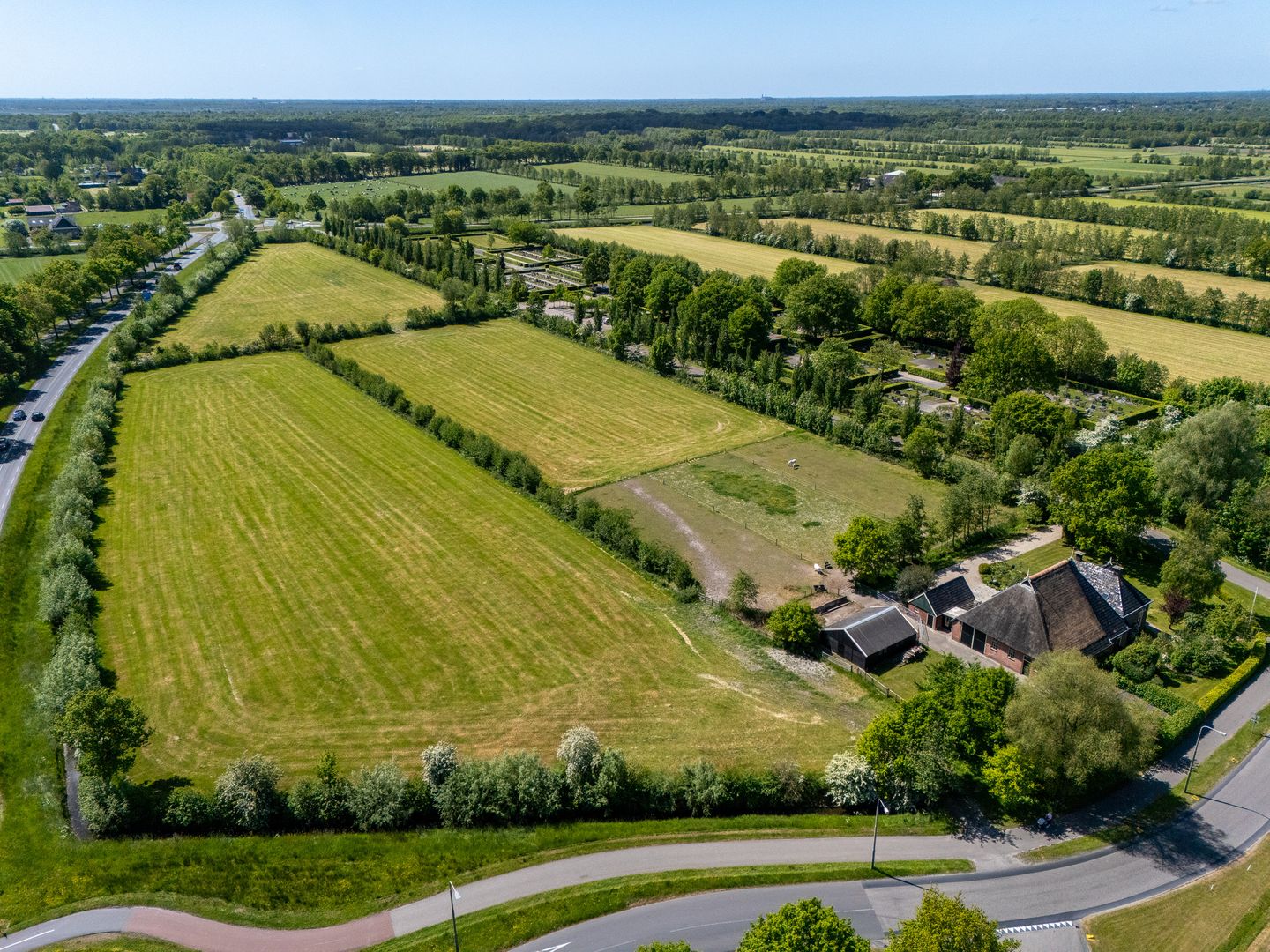 Photo 50 of Foarwei 1