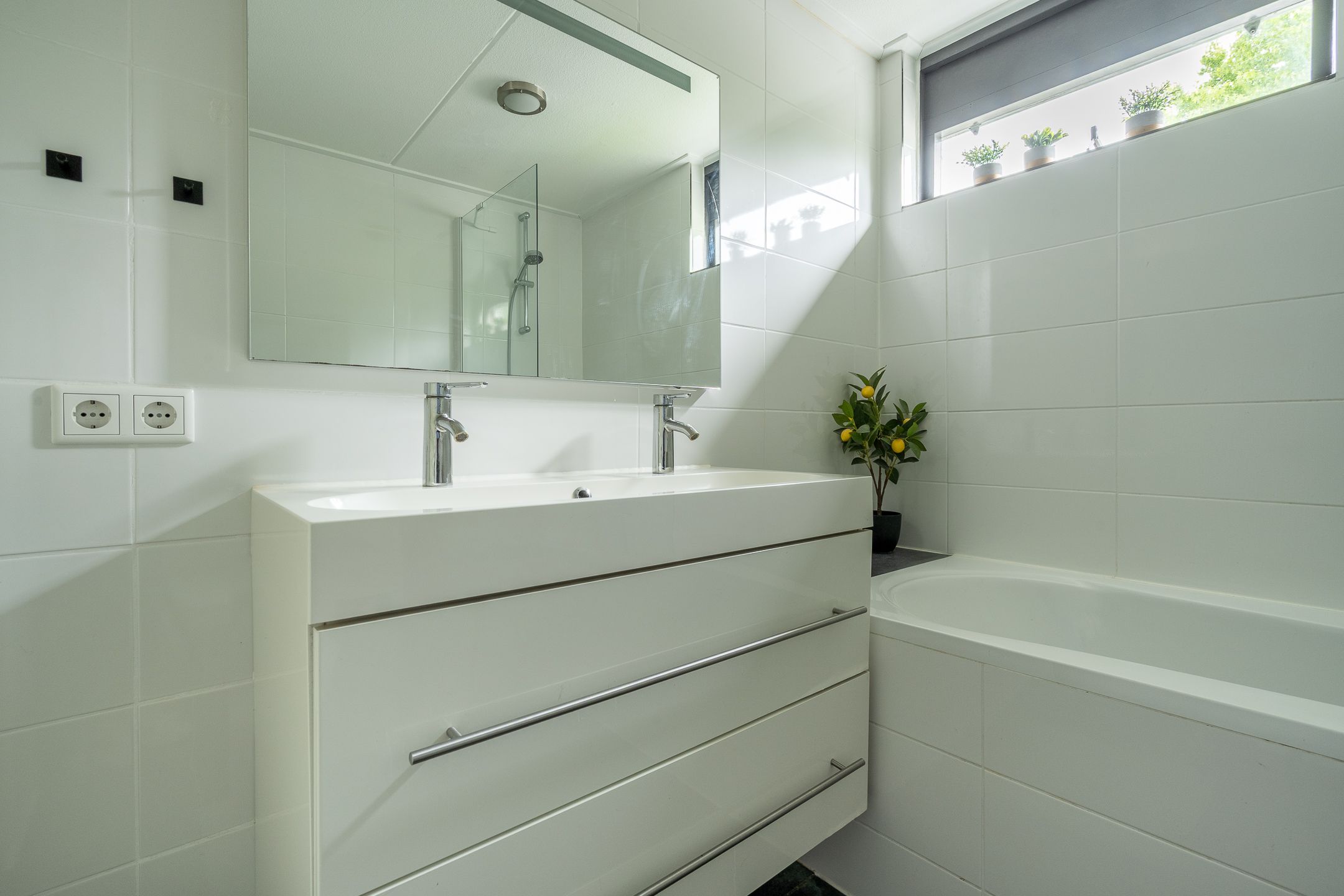 Foto 27 van de Zandkampen 76