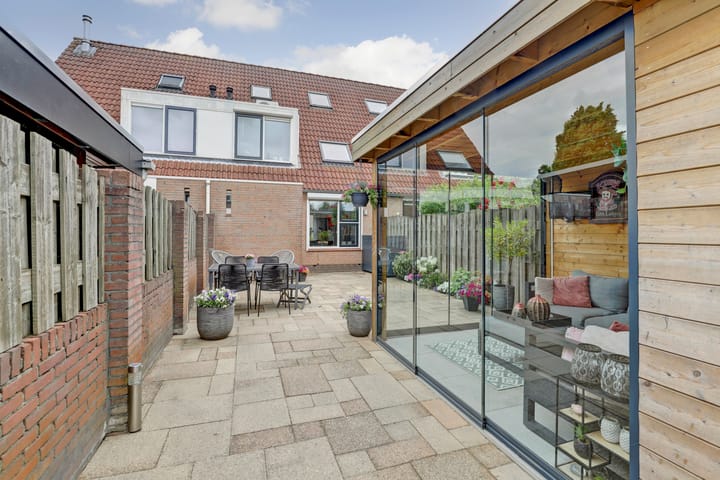 Foto 32 van Dahliastraat 58