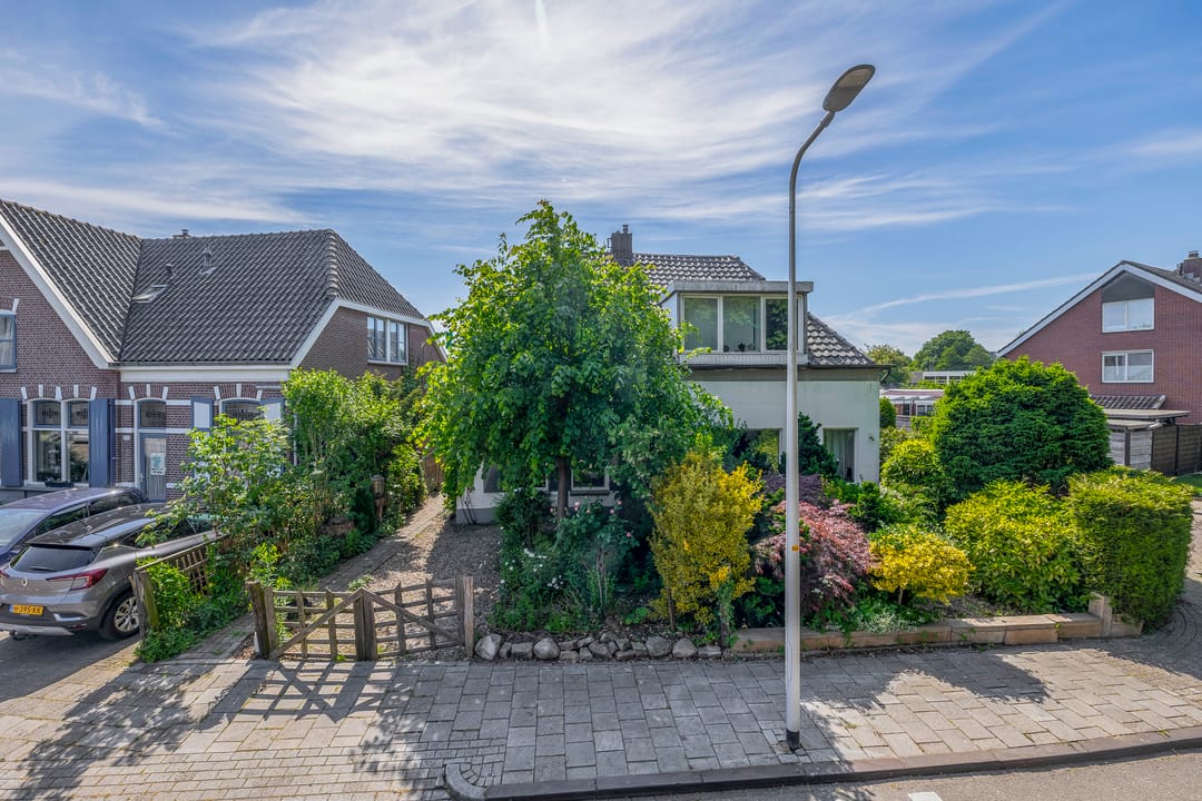 Foto 1 van Oude Vriezenveenseweg 2