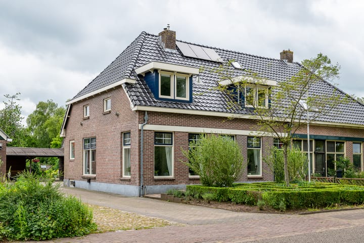 Burg Tonkensstraat 1 A