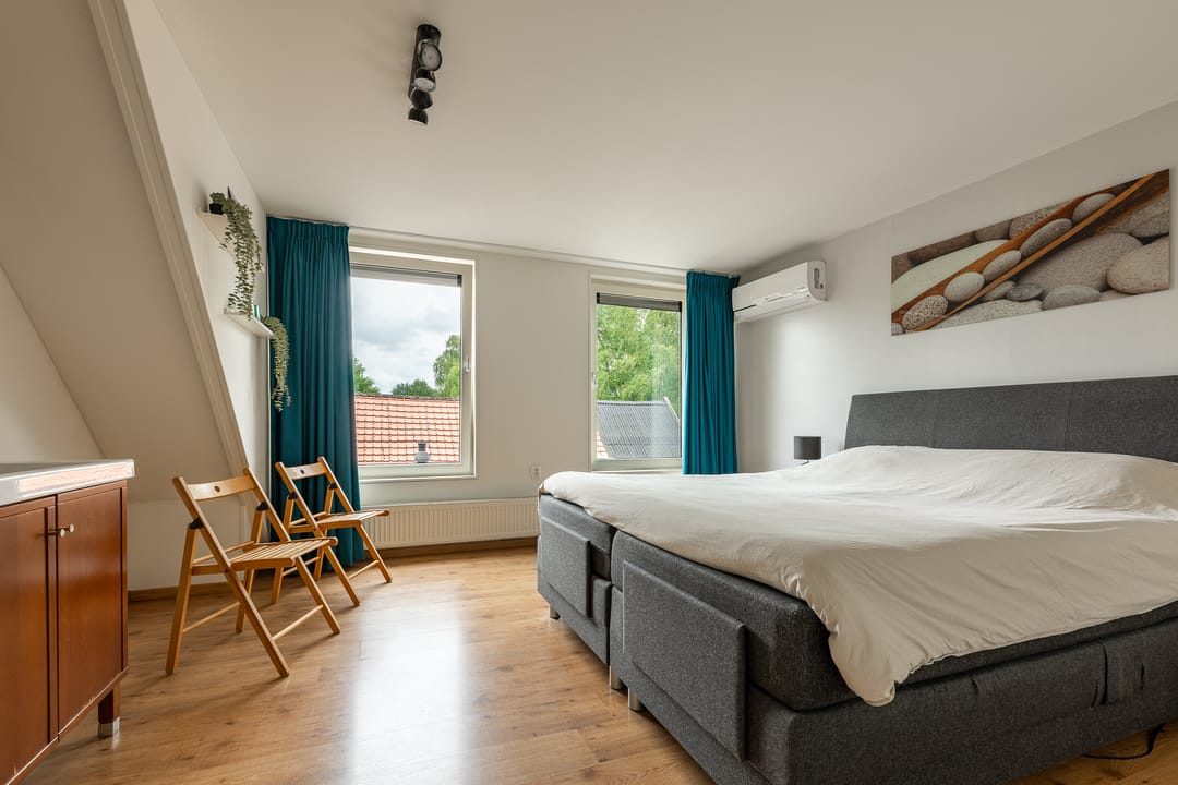 Foto 31 van Burg Tonkensstraat 1-A