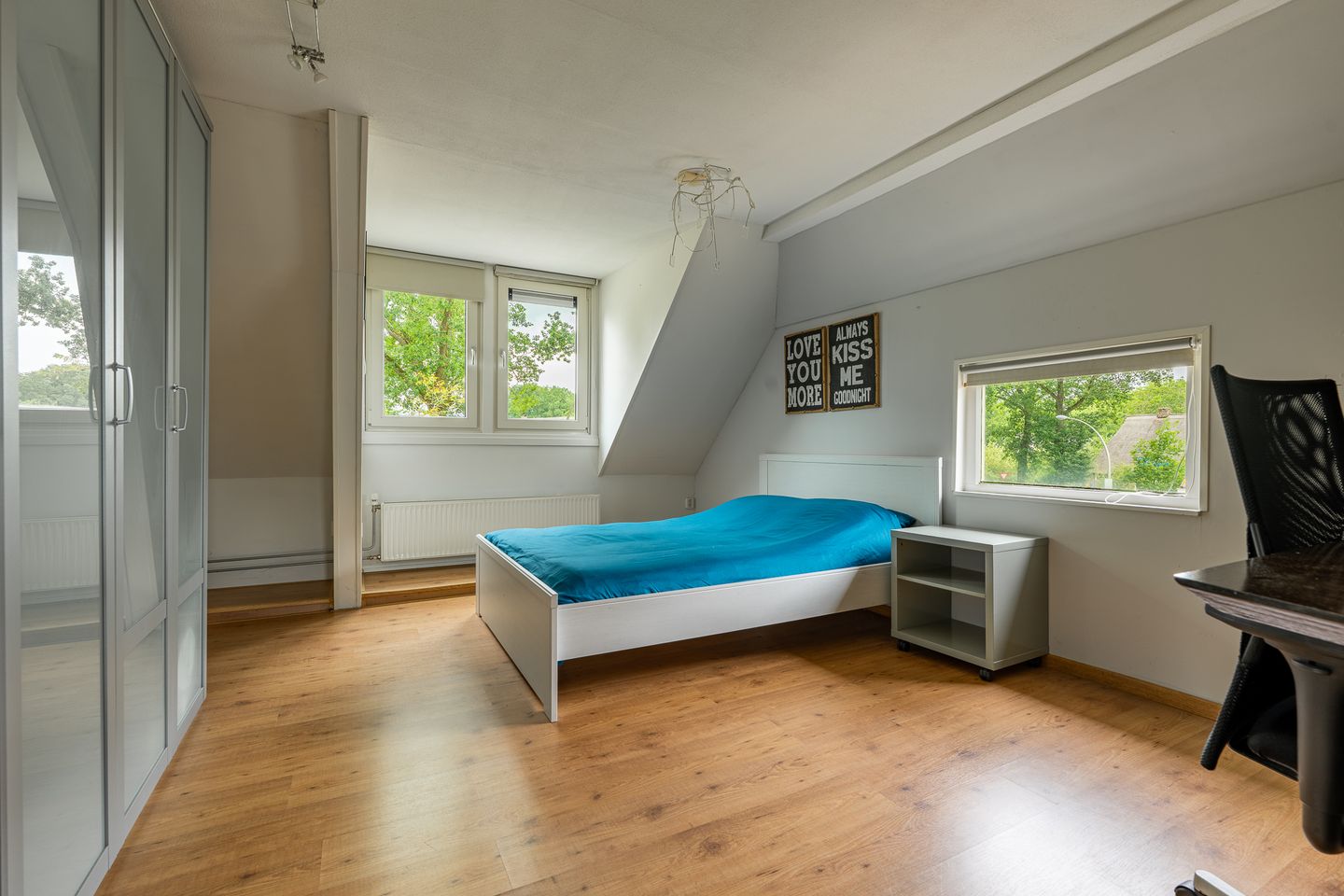 Foto 34 van Burg Tonkensstraat 1-A