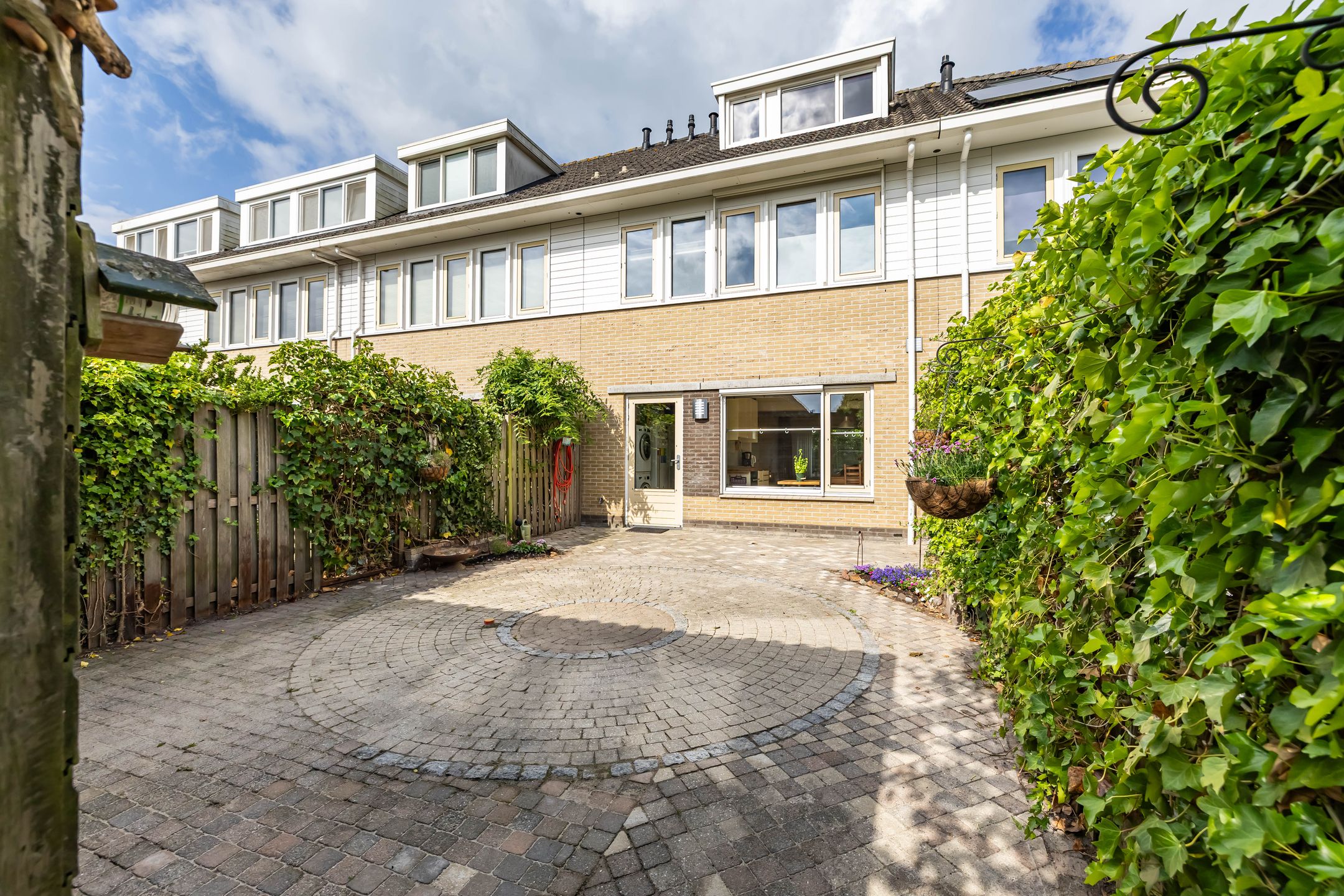 Foto 42 van Laurierstraat 46