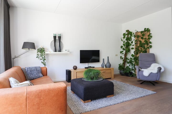 Foto 2 van Wiardaplantage 40