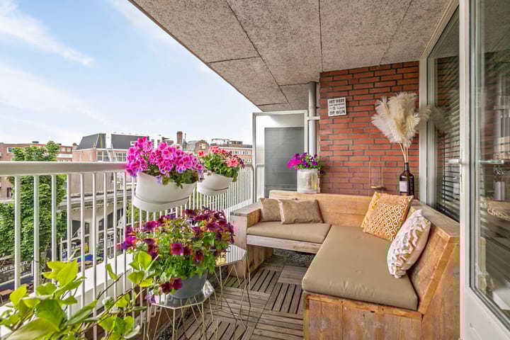 Photo 18 of Voorburgstraat 244