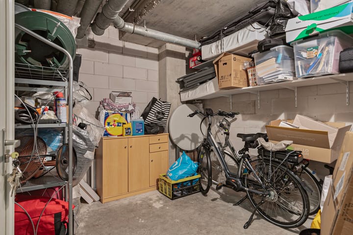 Photo 30 of Voorburgstraat 244