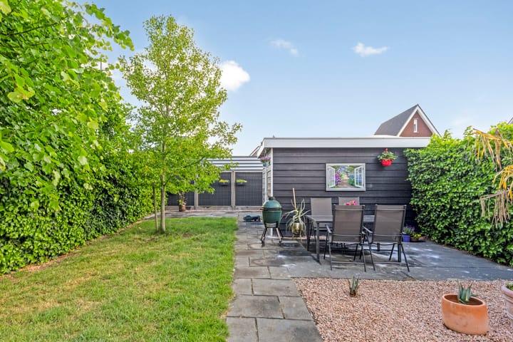 Foto 24 van Land van Straub 32