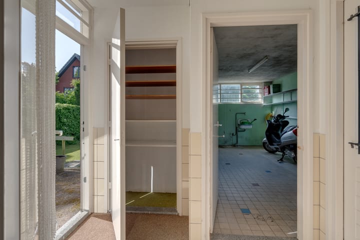 Photo 44 of Buitenlandpoort 28