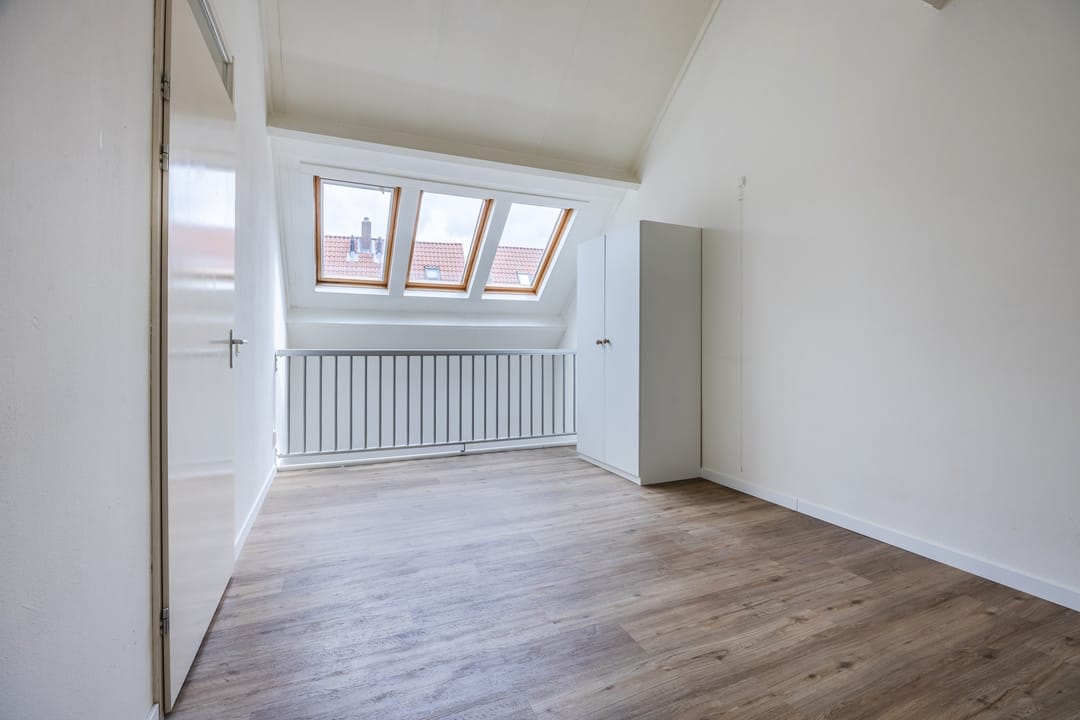 Foto 16 van Valkeniersweg 79-D