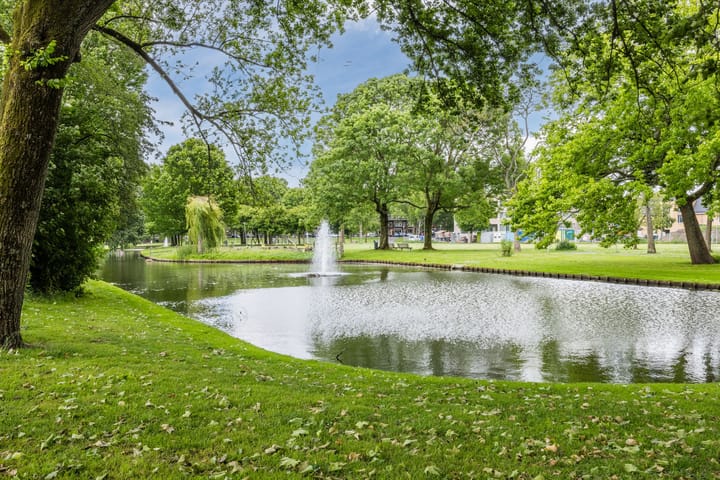 Photo 30 of Valkeniersweg 79-D