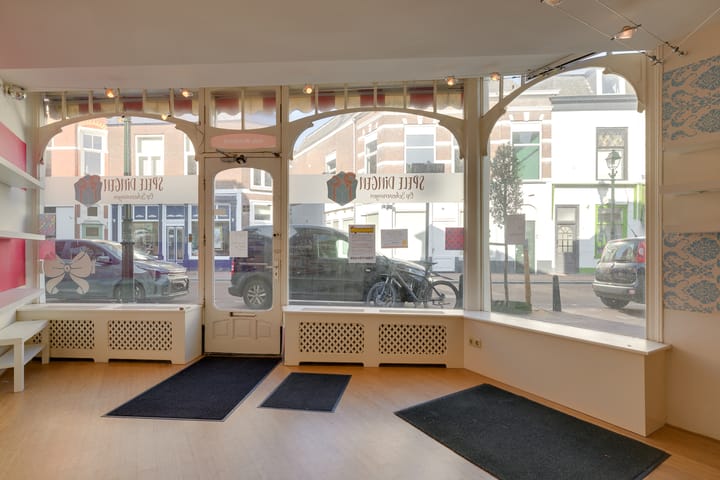 Photo 5 of Badhuisstraat 10