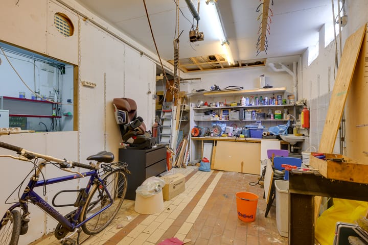 Photo 11 of Badhuisstraat 10