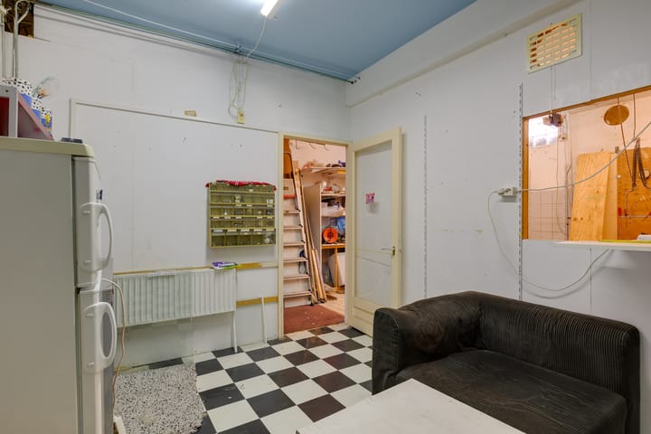 Photo 13 of Badhuisstraat 10