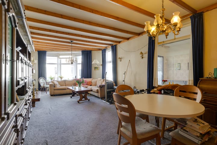 Photo 18 of Badhuisstraat 10