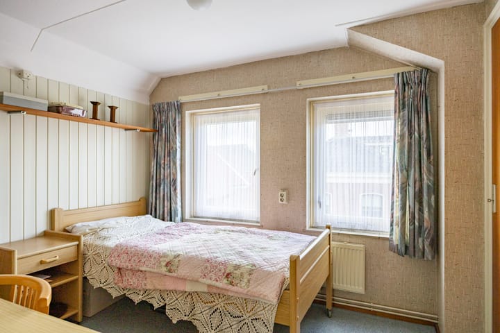 Foto 13 van Molenstraat 12