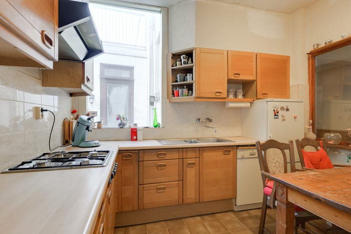 Photo 24 of Badhuisstraat 10