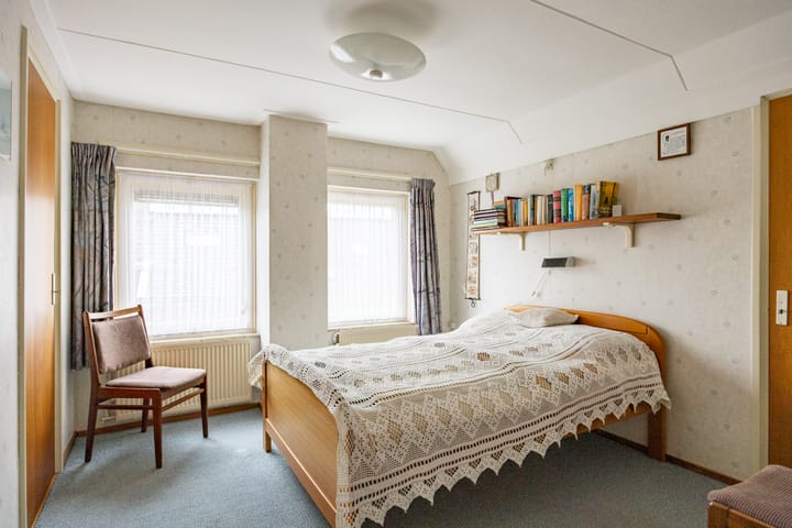 Foto 14 van Molenstraat 12