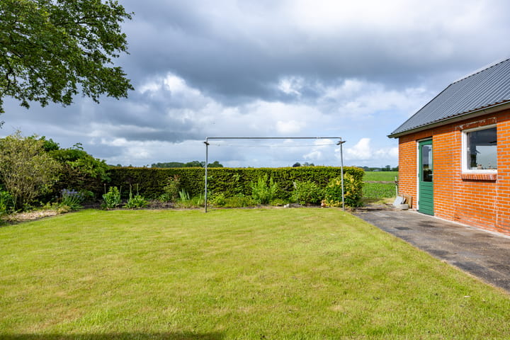 Foto 17 van Molenstraat 12