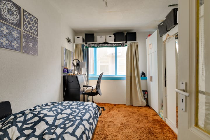 Photo 29 of Badhuisstraat 10