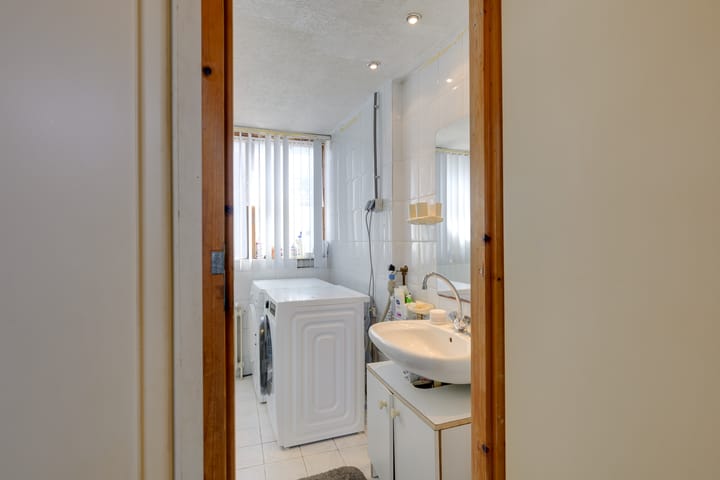 Photo 33 of Badhuisstraat 10